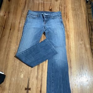 Super cute flare jeans